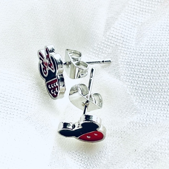 NWOT Disney Mismatch Earrings - Mickey and Minnie Mouse - Picture 6 of 7